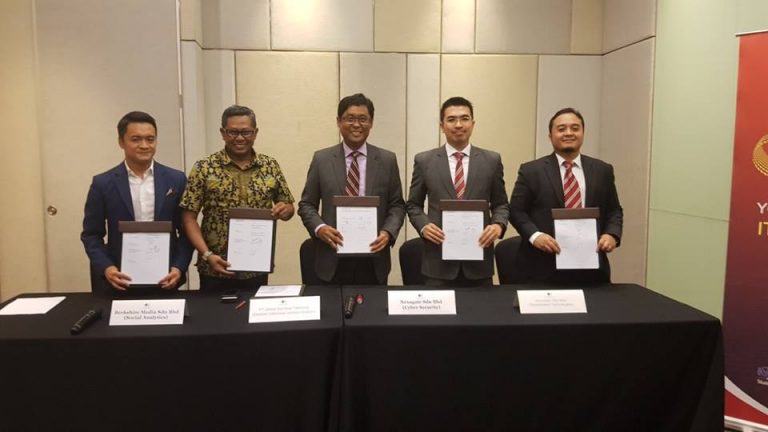 Business Partnership Signing Ceremony between Glostek with Malaysian Tech Companies
