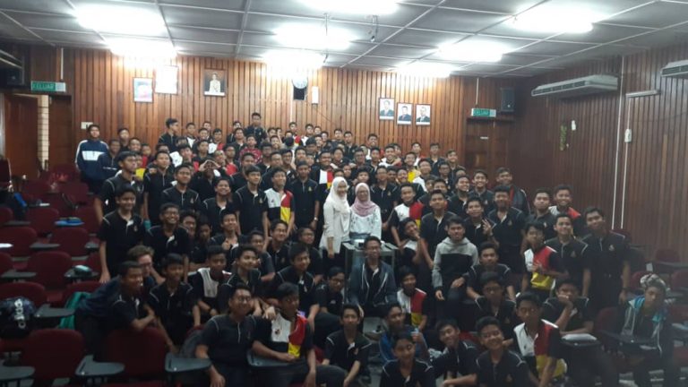 TKC top students conducted motivational session with MCKK Class of 2021